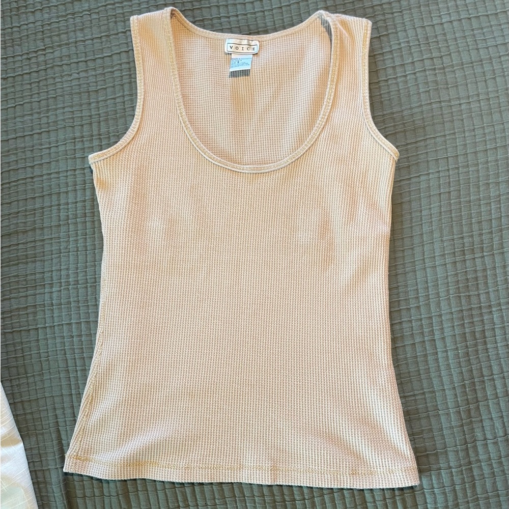 VOCE Cream Waffle-Knit Scoop Neck Tank